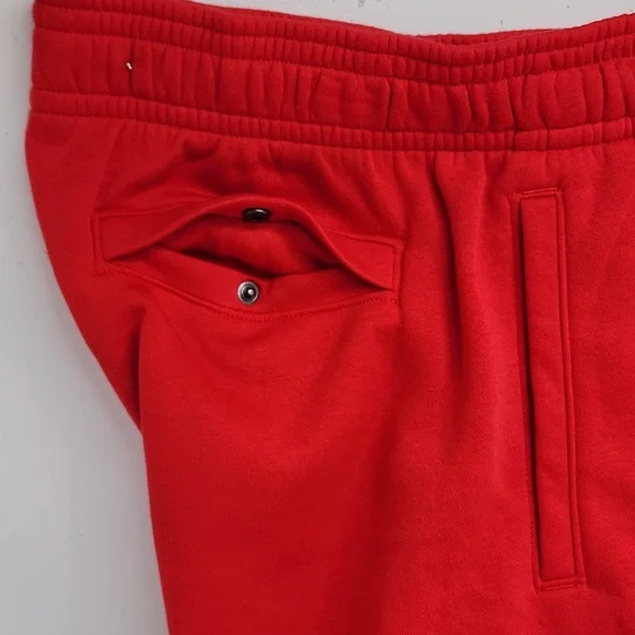 UNDER ARMOUR SWEAT SHORTS, THE COLOR IS BEAUTIFUL RED WOTH WHITE LOGO, LARGE (L) - Picture 9 of 12